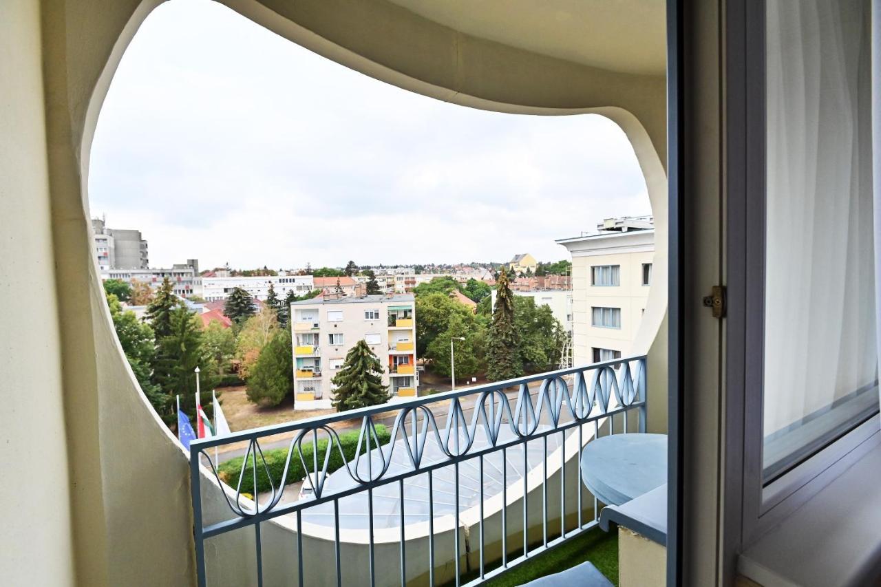 Hotel Eger & Park Екстериор снимка